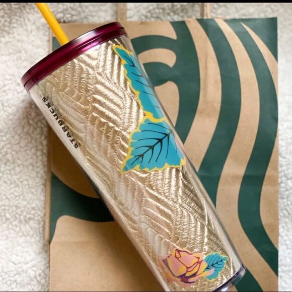 Starbucks Fall 2020 Rose 🌹 Quilted Tumbler - Picture 1 of 2